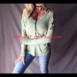 NEW Sage Green Ladder Cutout Sleeve Relaxed Top L